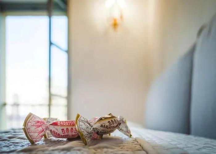 Apartment In Piazza Castello Exclusive Con Vista Unica Su Piazza Castello *