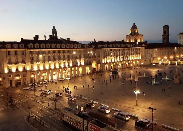 In Piazza Castello Exclusive Con Vista Unica Su Piazza Castello *