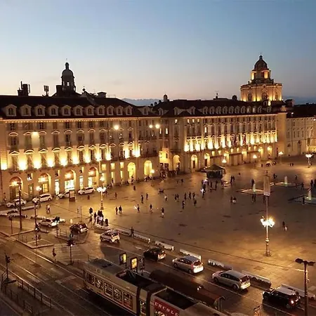 In Piazza Castello Exclusive Con Vista Unica Su Piazza Castello * Turín
